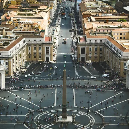 Vatican 4*
